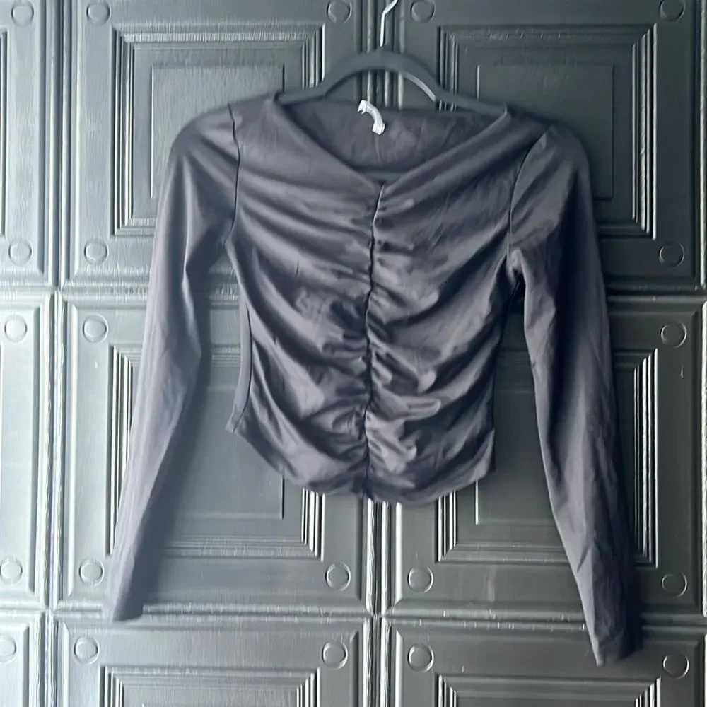 Zara ruched front top - Picture 1 of 2